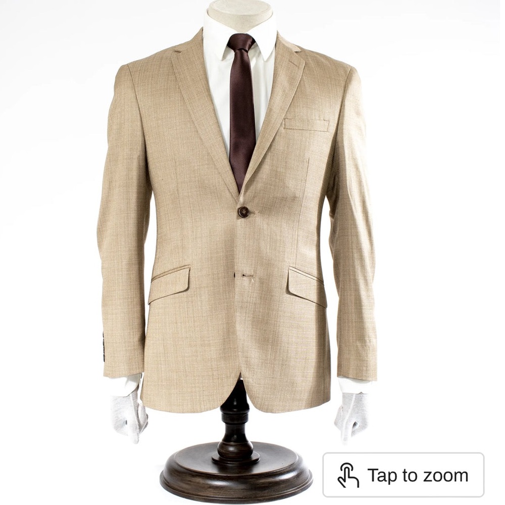 Dolce Vita Men beige (tan) suit, size 36x30 worn only once for a WEDDING